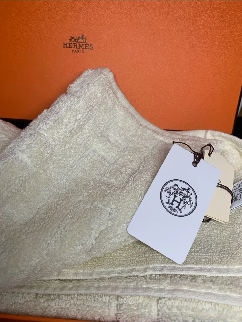 Hermès Cream Hand Bath Towel with Branded Tag